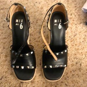 Valentino dupe Black wedges